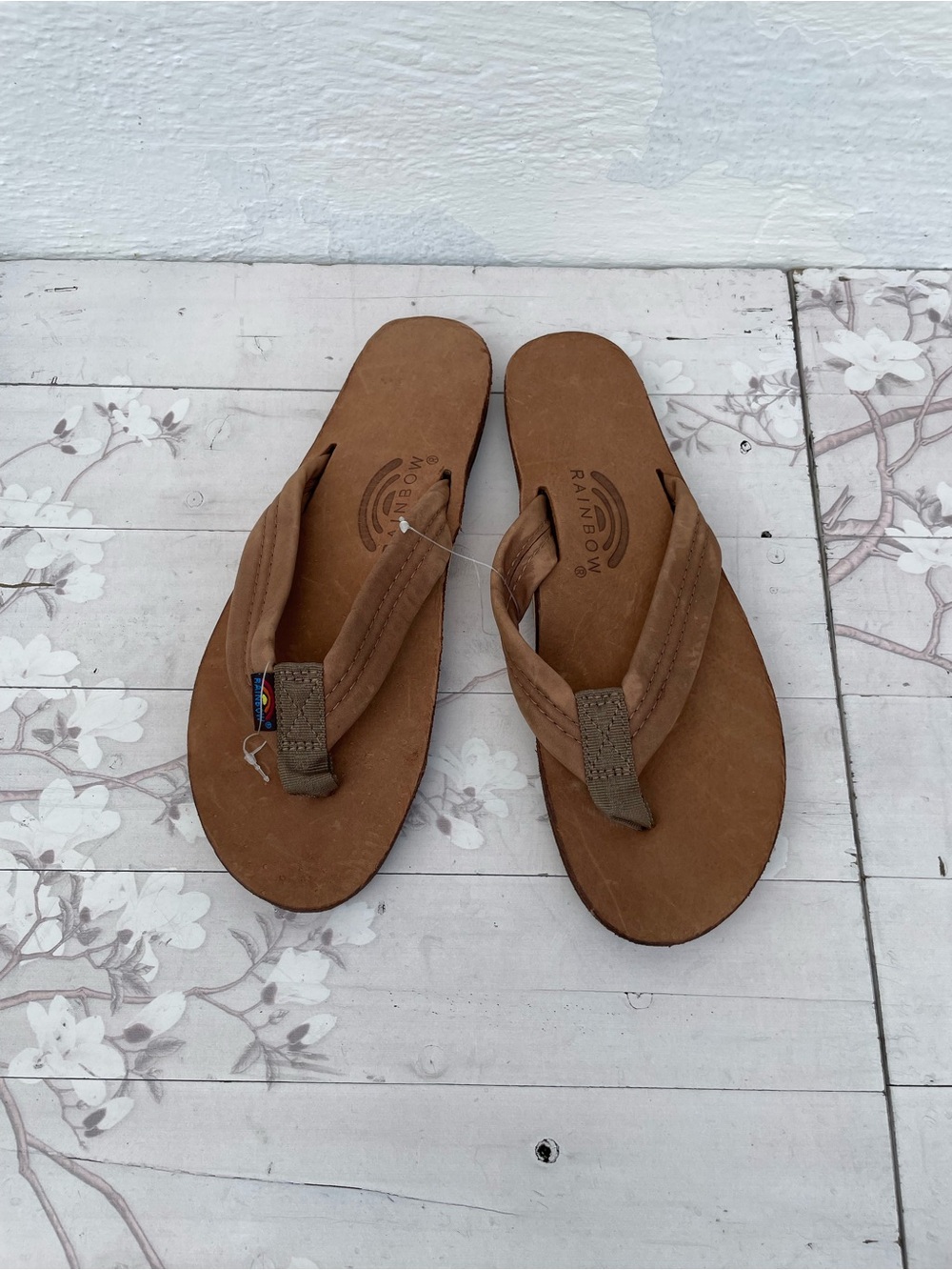 Rainbow Men’s Tan Leather Flip Flops